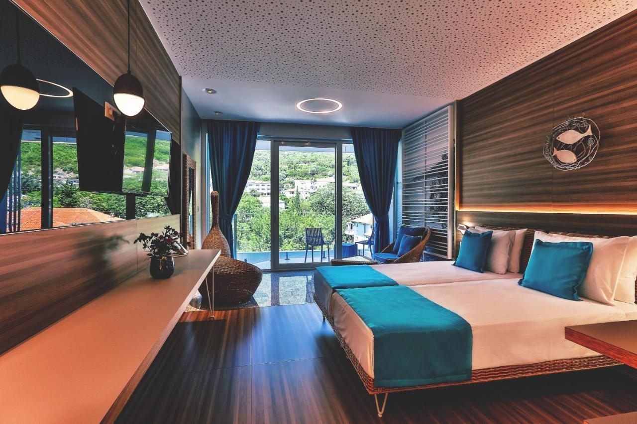 Carine Hotel Kumbor Superior Herceg Novi Esterno foto