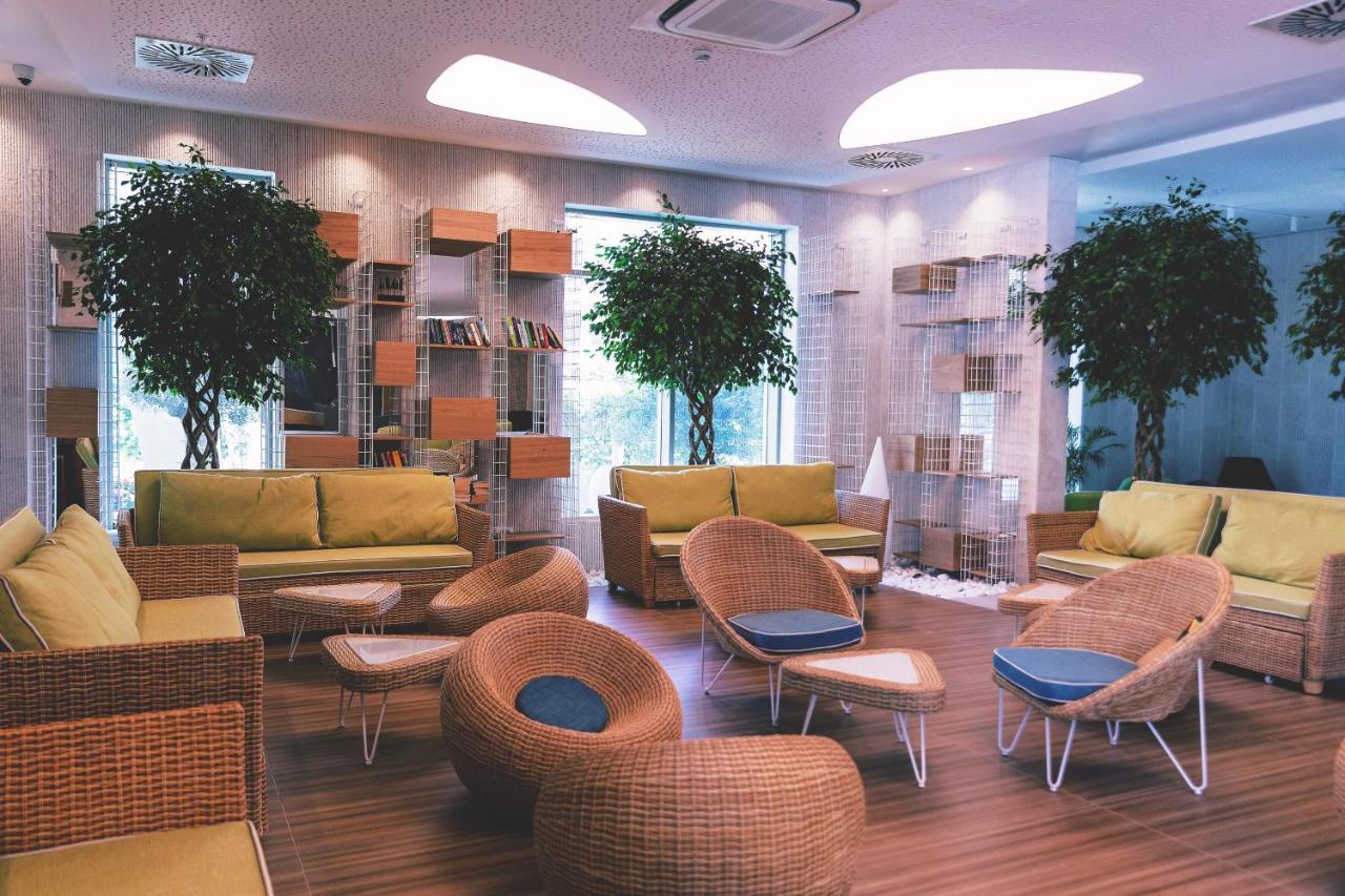 Carine Hotel Kumbor Superior Herceg Novi Esterno foto