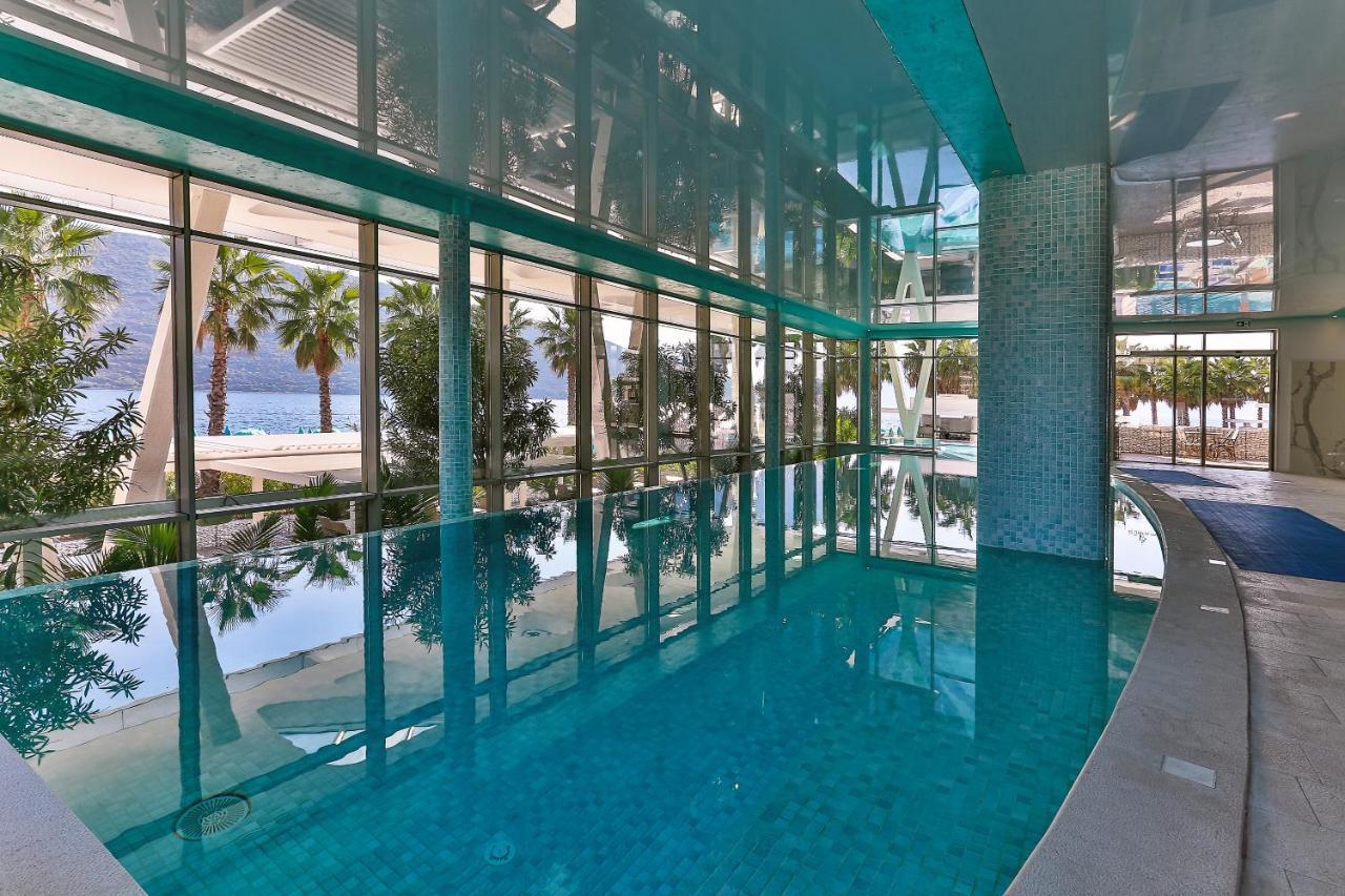 Carine Hotel Kumbor Superior Herceg Novi Esterno foto