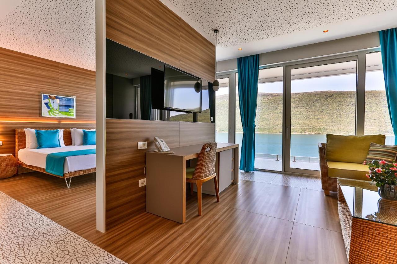 Carine Hotel Kumbor Superior Herceg Novi Esterno foto