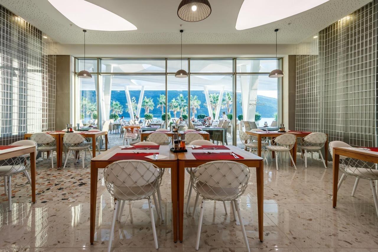 Carine Hotel Kumbor Superior Herceg Novi Esterno foto